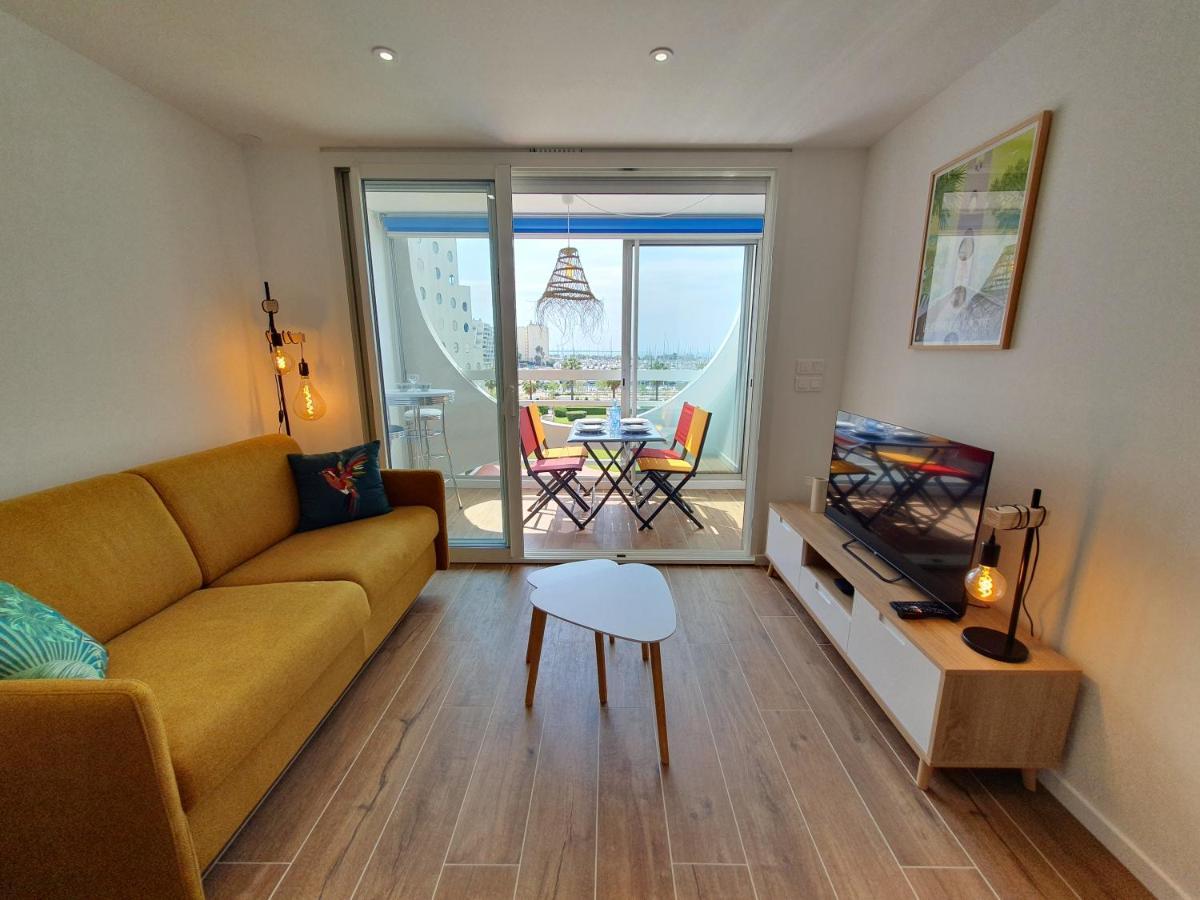 Apartment T2 Fidji Vue Port Et Parking Clim Wifi - Rossiconciergerie - Linge En Option